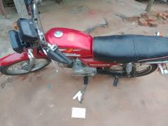 HONDA CD 80
